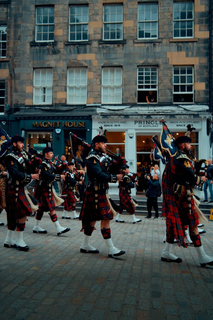 Bagpipers playing on the Royal Mile in Edinburgh