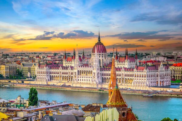 budapestt2_promo_3-6.jpg