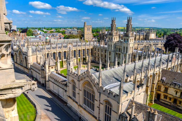 oxfordt1_promo_3-3.jpg