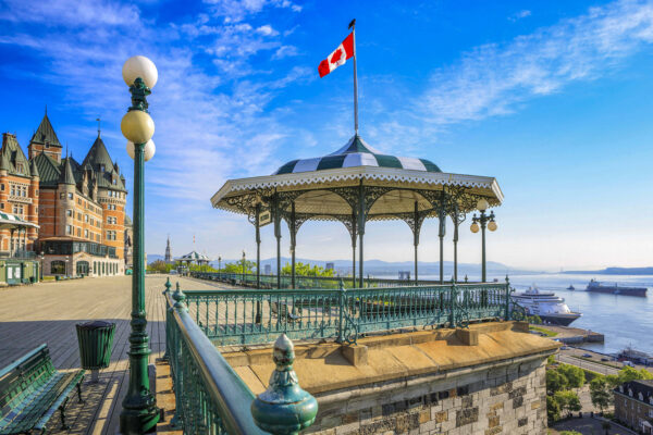 quebect1_promo_3-1.jpg