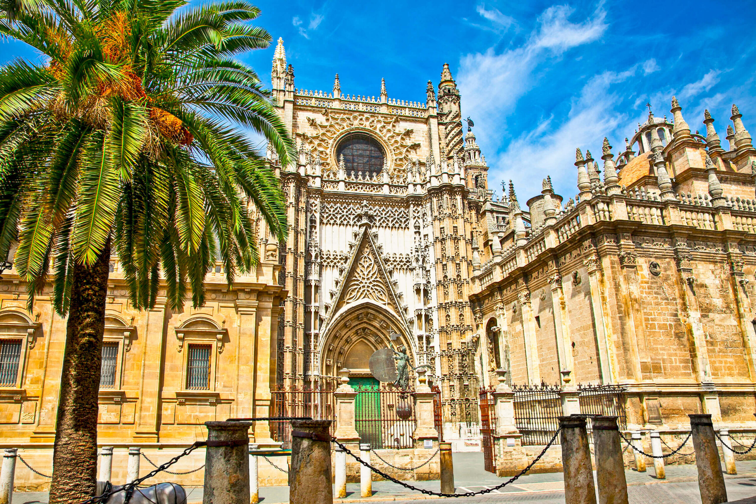 Seville Cathedral Audioguide TouringBee Seville Cathedral Audioguide TouringBee